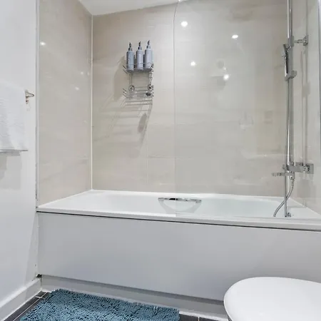 Birmingham City Centre 2Br Apartment & Free Netflix Exterior photo
